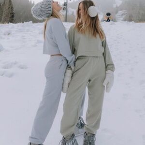 Daily Drills cropped sweatshirt & sweatpants in Mist! In size XS/S